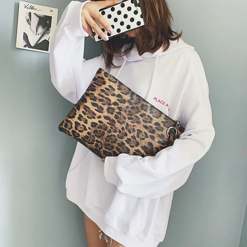 

Clutch 2019 Autumn And Winter New Style Clutch Dinner Clutch Bag Large Capacity Leopord Pattern pian bao
