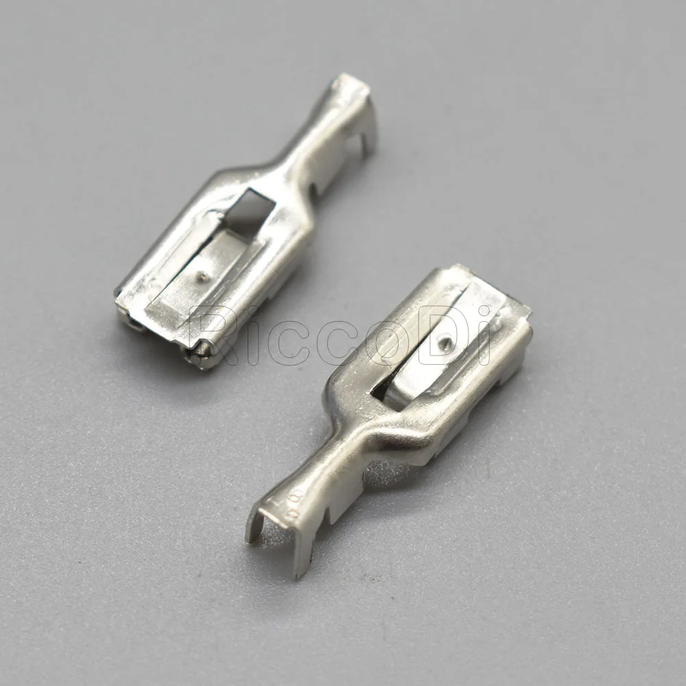 50 Pcs 황동 주석 도금 자동차 와이어 압착 단자 6.3MM 핀 TE AMP 포지티브 잠금 250 접점 170454 -2 DJ6210-6.3B G219 H62