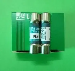 Предохранители: FLM30 30A 250 V/FLM 1 2 3 4 5 6 7 8, 10, 12, 15, 20, 25 250V
