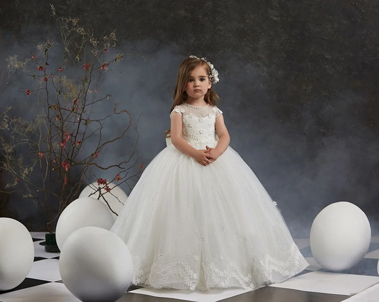 Белые кружевные платья с цветочным узором для девочек ТРАПЕЦИЕВИДНОЕ платье в