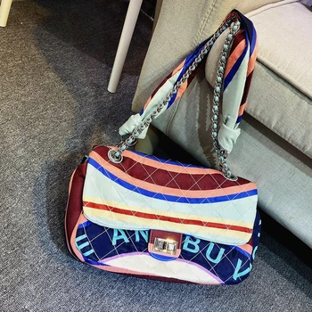 

2020 New Fashion Diamond Check Large Capacity Chain Bag Shoulder Bag Travel Bag Design Female Bag Luxury Quality Bag Channels GG