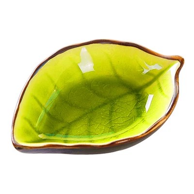Light yellow leaves Керамическое маленькое блюдо, японская посуда, уксус, тарелка для соевого соуса, блюдо для приправ, костяная тарелка, блюдо, блюдо, креативная тарелка для закусок - Цвет: Light yellow leaves