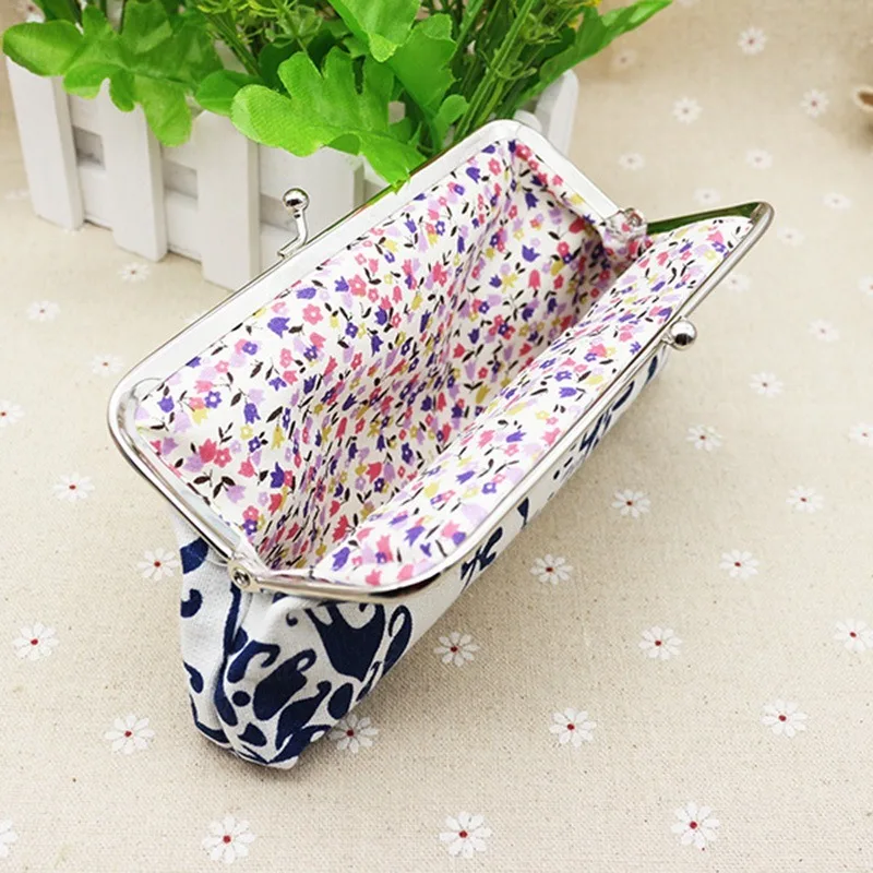 eTya Floral China Style Women Cosmetic Bag Travel Make Up Bags Large Neceser Toiletry Organizer Case Clutch Tote Reto Pouch eTya Floral China Style Women Cosmetic Bag Travel Make Up Bags Large Neceser Toiletry Organizer Case Clutch Tote Reto Pouch
