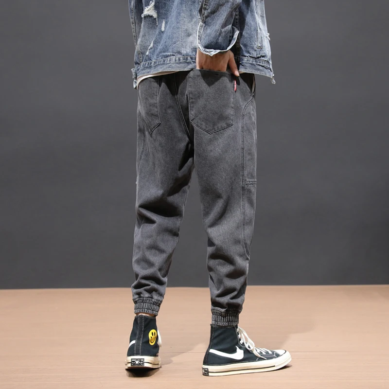 New Fashion Streetwear Men Jeans Loose Fit Spliced Designer Denim Cargo Pants Harem Jeans Slack Bottom Hip Hop Jeans Men Joggers
