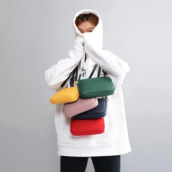 

New Korean Women's Trend Ins Chest Bag Fashion Sports Crossbody Bag Designer Mini Square Chest Bag Fanny Pack Phone Bags Purses