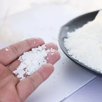 

200g/pack Natural Soy Wax for DIY Candle Making Supplies Smokeless Waxed Candles Wicks Raw Material Handmade Wedding Gift