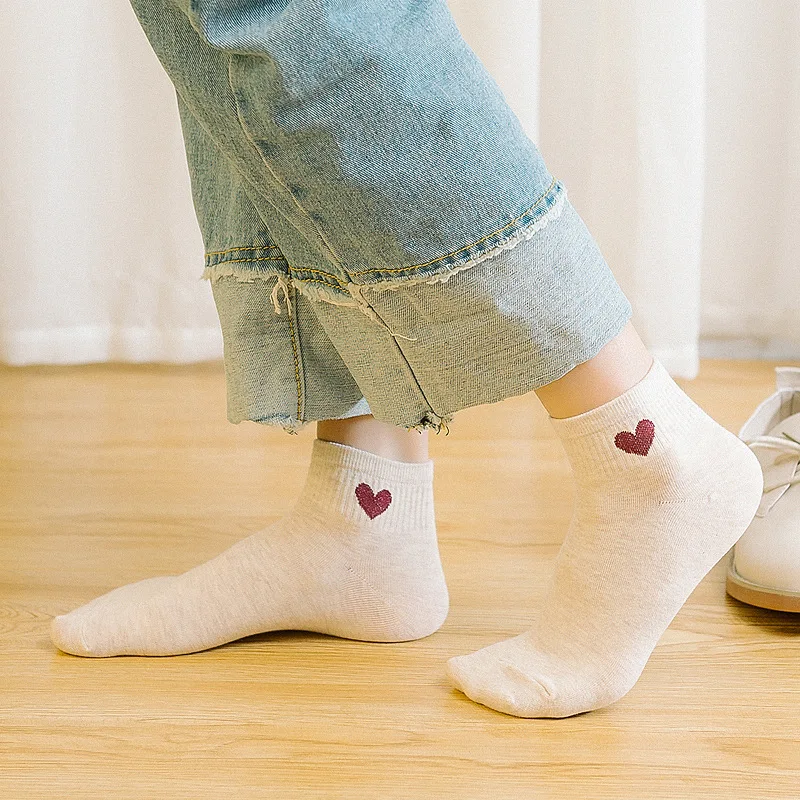 Spring And Autumn Low Top Short Socks Sports WOMEN'S Socks Heart Pattern Fashion Comfortable Breathable Zhuji Socks Women's Fash
