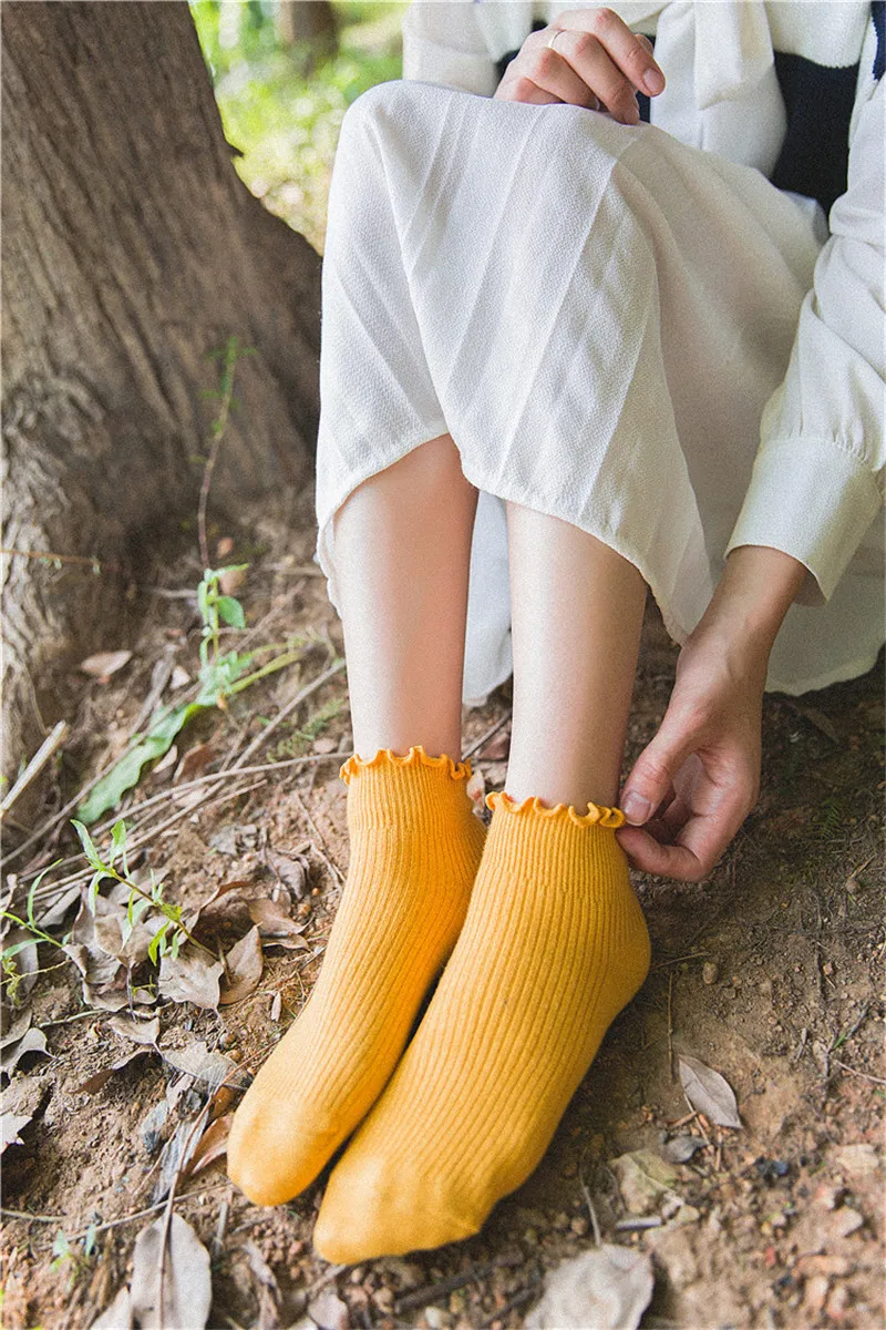 

2020 New Casual Women's Socks Harajuku Flowers Cotton socks Solid color Woman Sock Mujer kawaii Fashion Student Girl sock S-090