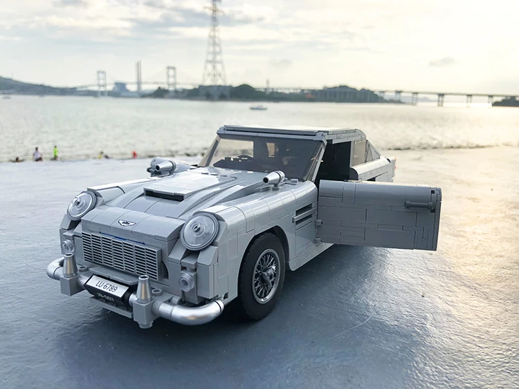 

Creator Expert Compatible with Iegoset 10262 007 James Bond Aston Martin DB5 Building Blocks Bricks Classic Cars Model toys gift