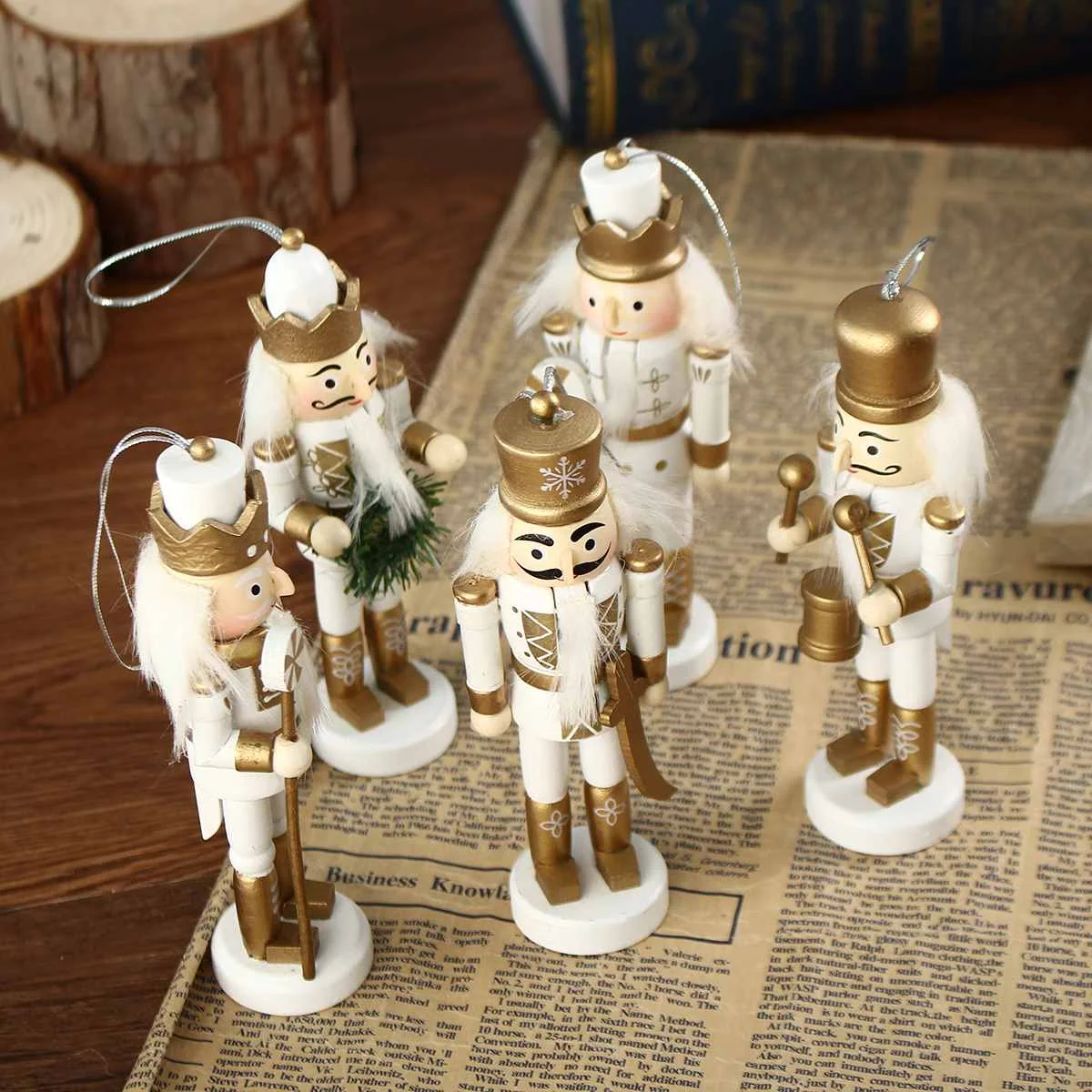 5Pcs/set Wood Nutcracker s Christmas Gift Set Classic Nutcracker Doll Decoration for Office Home Christmas kids Gift 12CM