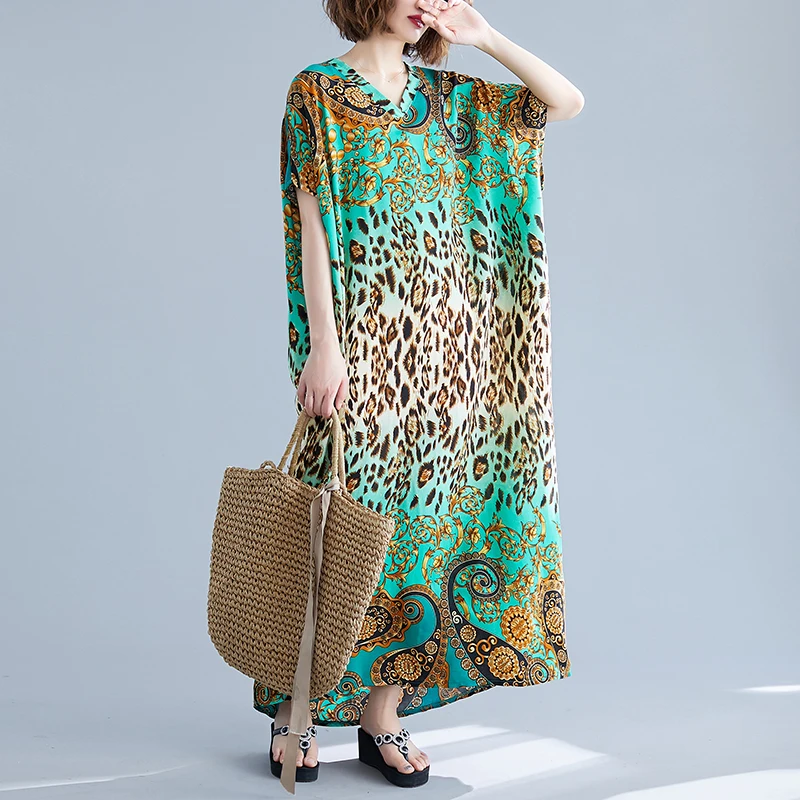 

Woman African Robe Boho Print Short Batwing Sleeve Dress V Neck Party Maxi Dresses Ladies Fashion Beach Clothing 2020