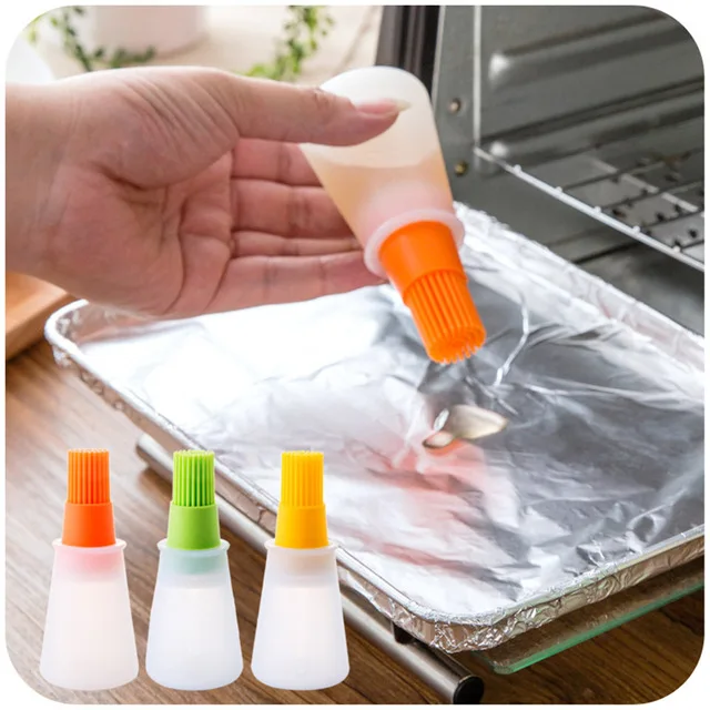 Pancake Baking Basting Oil Control Brush Silicone Butter Brush with Oil Bottle High Temperature Resistant BBQ Oil Brush Outdoor