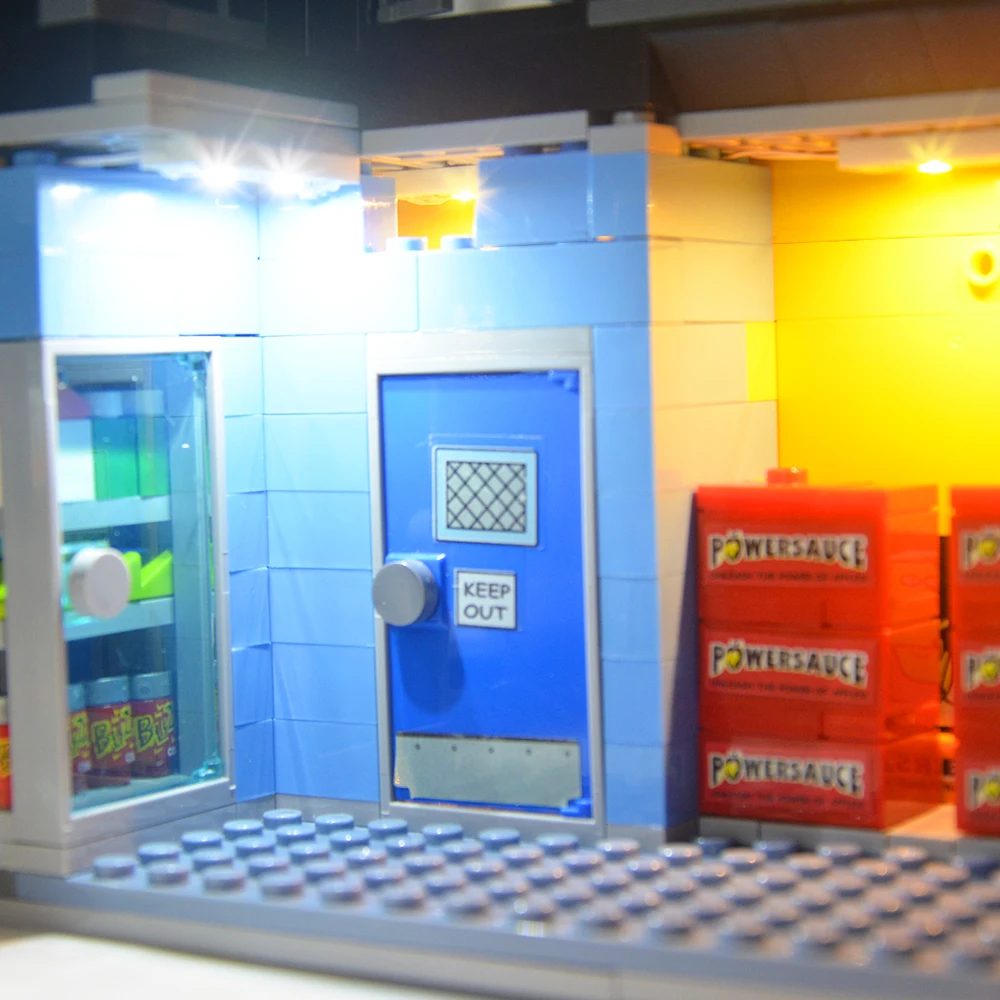 16004 In Stock Creator Cartoon Kwik-E-Mart House 2232Pcs 71016 Street View Model Building Kits Blocks Bricks Education Toys