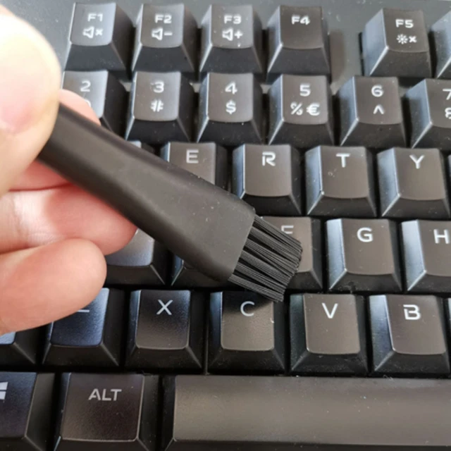 5 in 1 Plastic Small Portable Handle Nylon Anti Static Brushes Cleaning Keyboard Brush Kit, Black