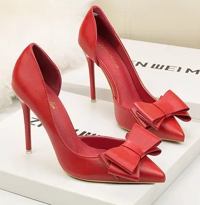 

2019 new Korean version of the stiletto heel with shallow mouth and side bows and high heels for children