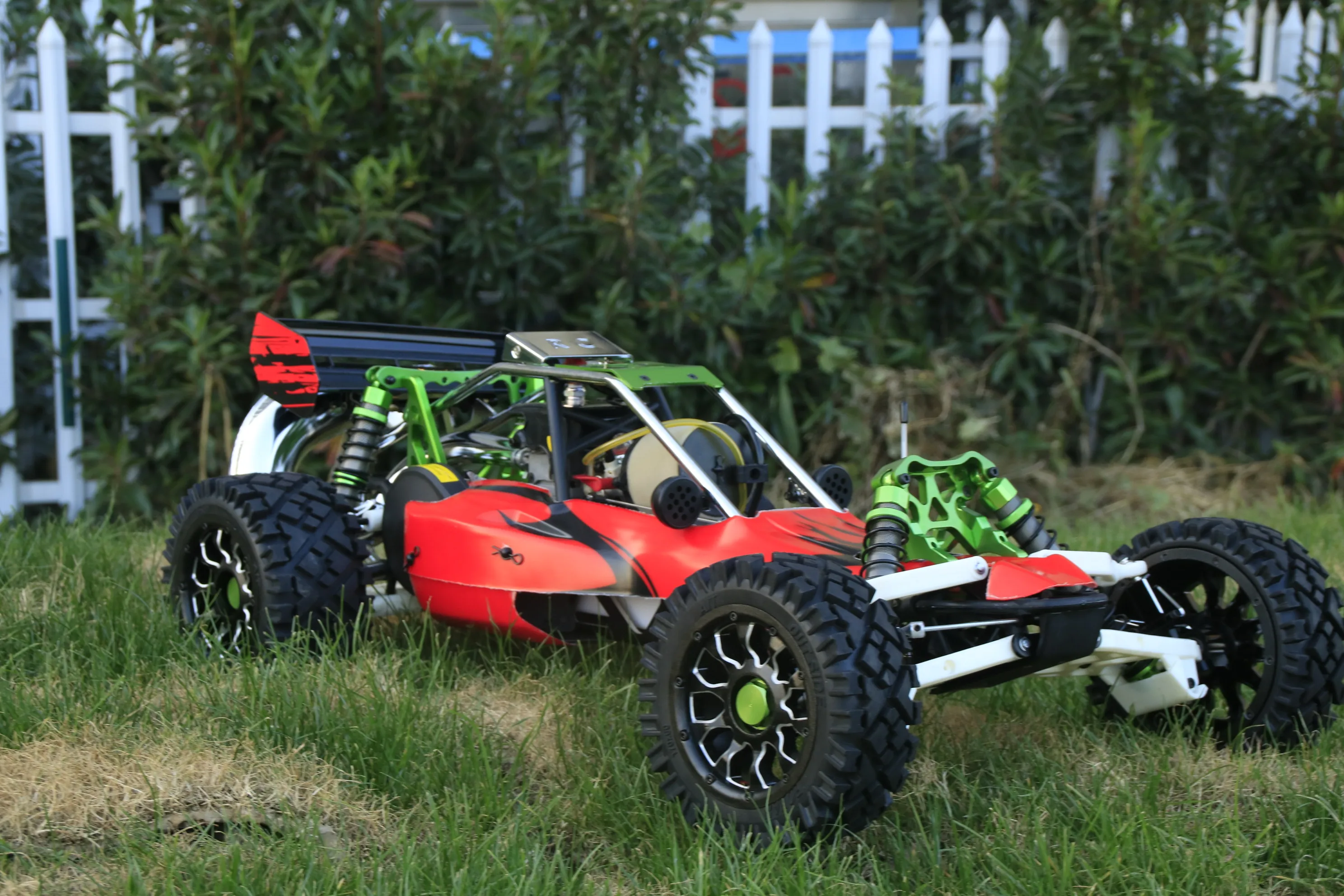 1/5 масштаб Rofun 320AG бензиновый Багги RTR 32cc двигатель с ЧПУ металлический кронштейн и нейлоновые детали в сборе завершены