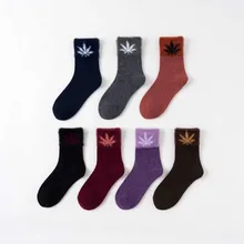 Осенне-зимние шерстяные носки с кленовыми листьями для женщин в японском стиле, одноцветные теплые забавные женские носки 120506