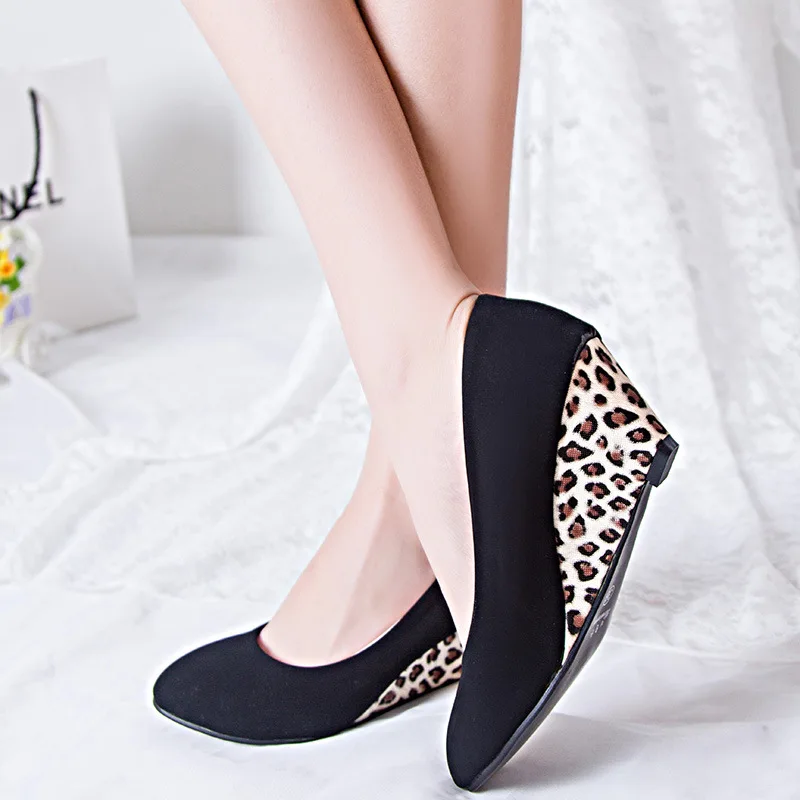 

2019 Spring And Autumn New Style Women's Europe And America Elegant Slanted Heel Nubuck Leather Leopord Pattern Shallow Mouth Po