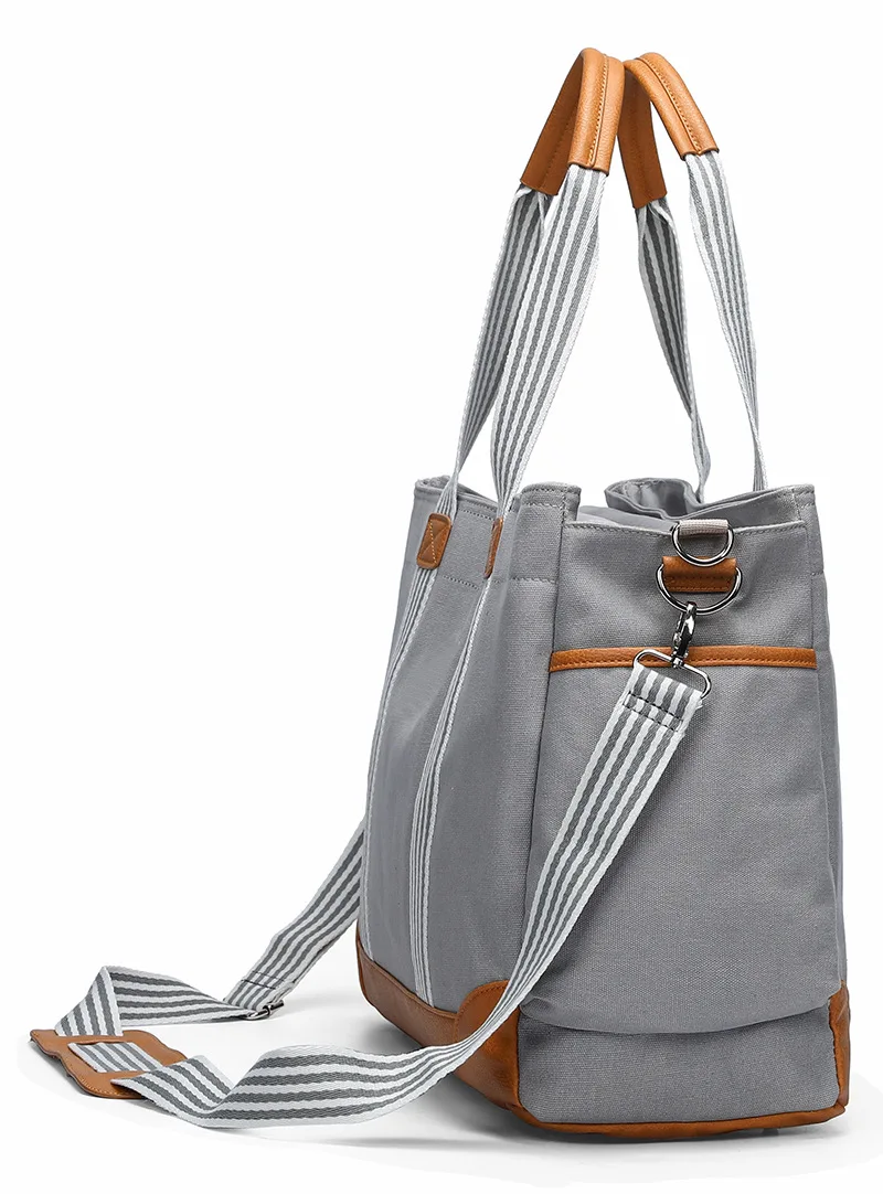 11607314155_456372804