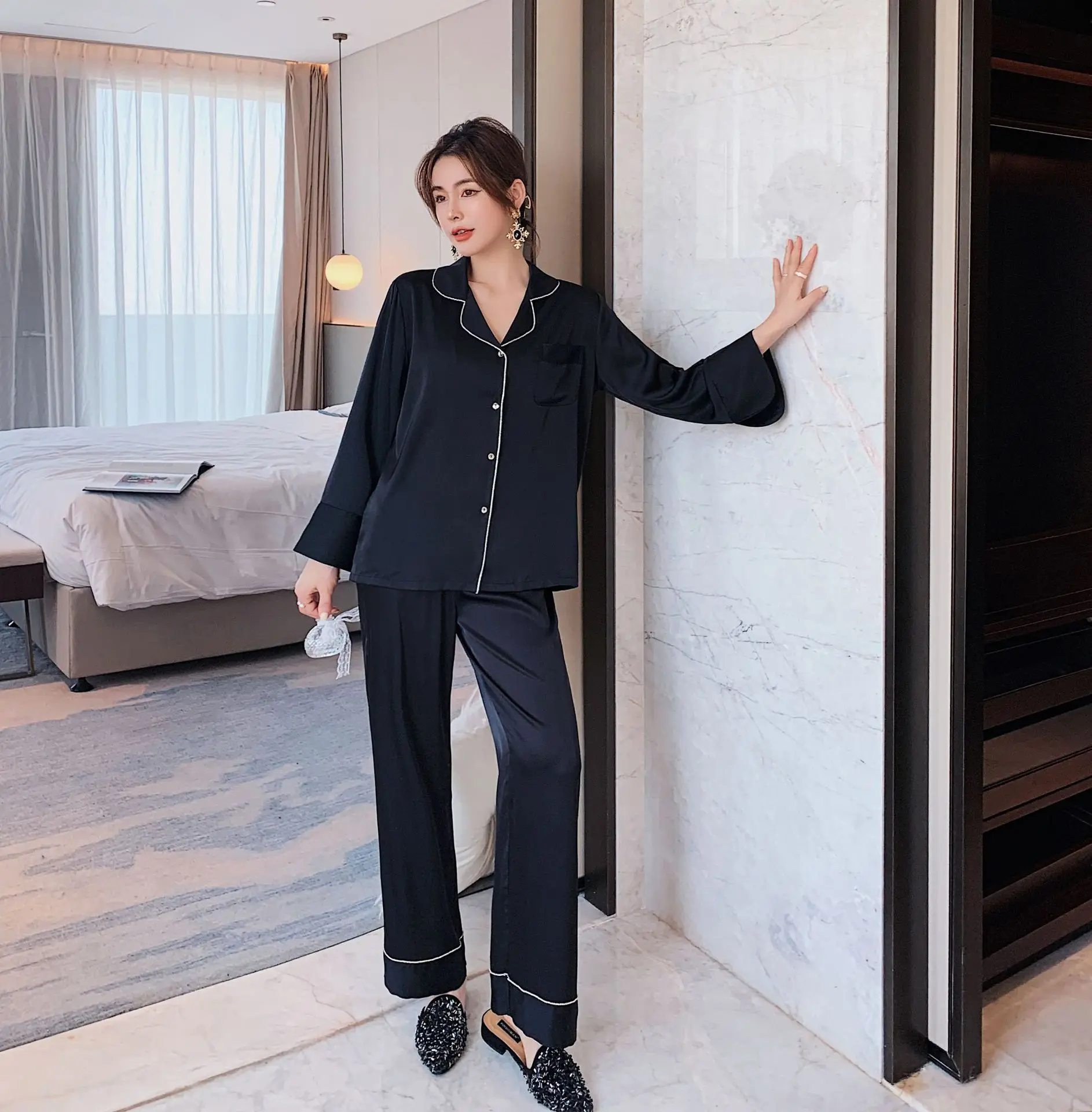 

Атласная Домашняя одежда, новинка весны, комплект для сна из 2 предметов, Пижамный костюм, женская повседневная одежда для сна на пуговицах, оранжевая Пижама