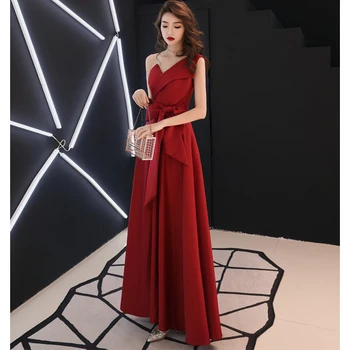 

Female Burgundy Evening Party Gown Sexy One Shoulder Qipao Noble Lady Chinese Dress Elegant Satin Cheongsam Robe De Soiree