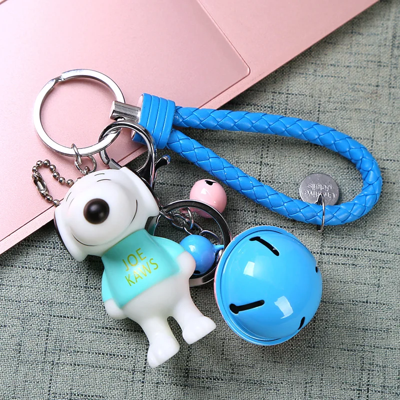 Snoopy Silicone Action& Toy Figures Doll Keychain Bell Leather Rope Cartoon Dog Snoopy Key Chain Ring Pendant Women Bag Pendant - Цвет: Серый