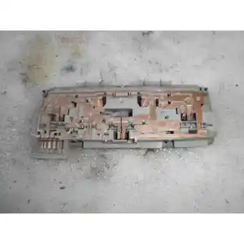 

2579556 Interior light Renault Lagoon Ii (bg0) 1.9 Dci Diesels