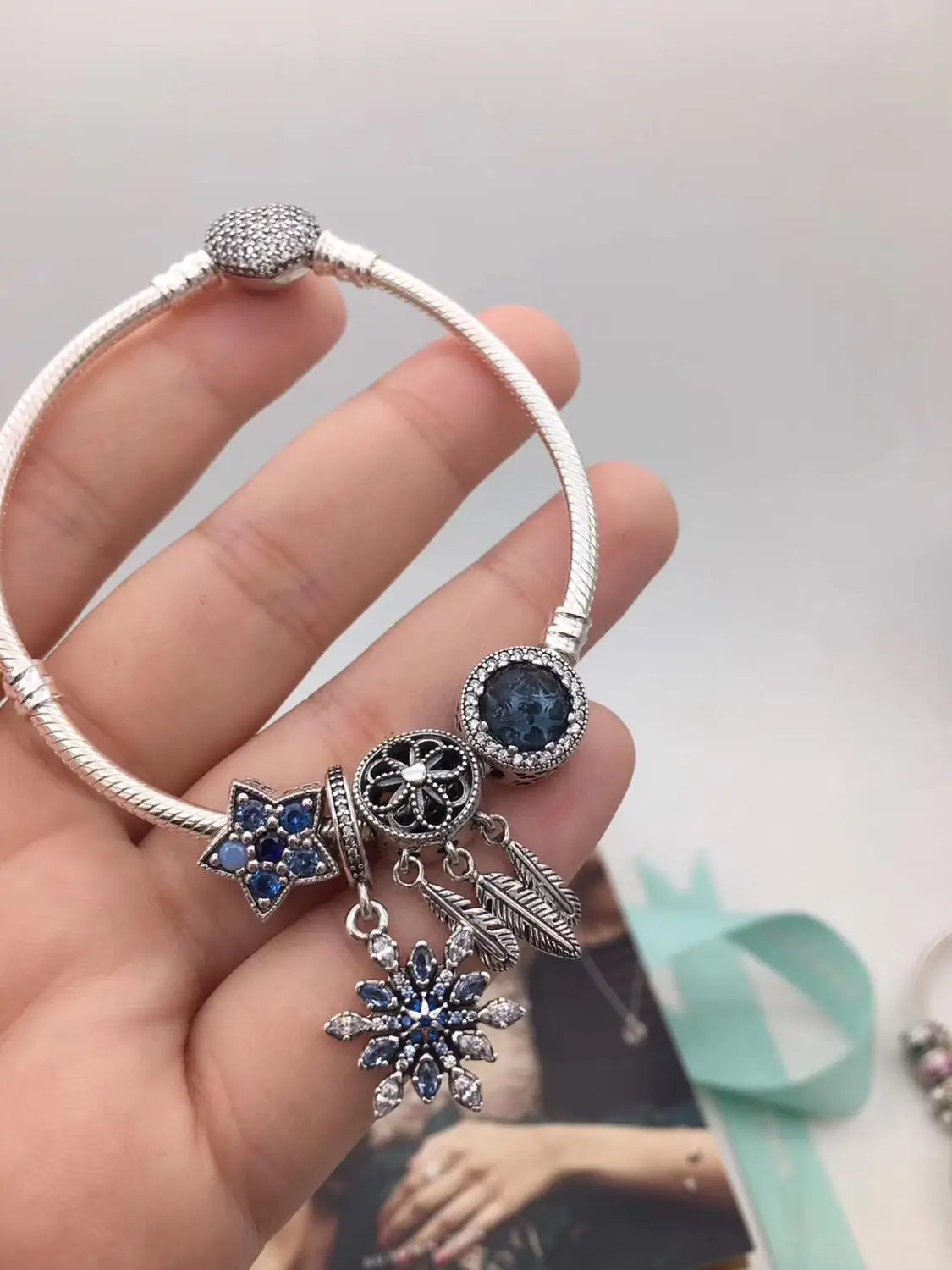 

Fanier Store Quality 1:1 100% 925 Pure Silver Snake Bone Ocean Star Snow Bracelet Free Shipping