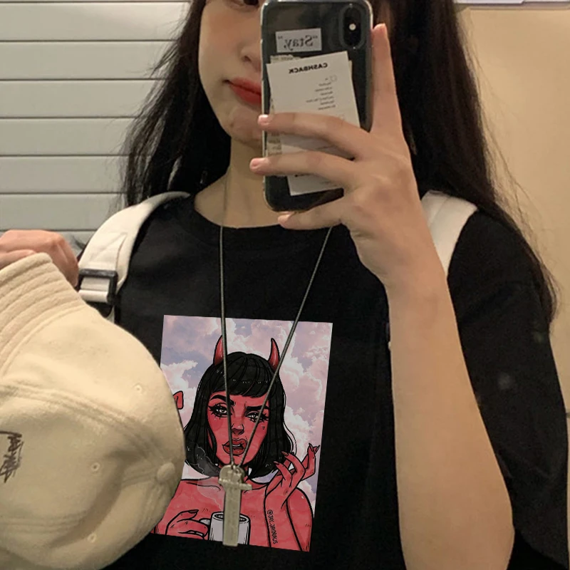 Футболка Ulzzang женская с принтом девушки дьявола повседневный свободный