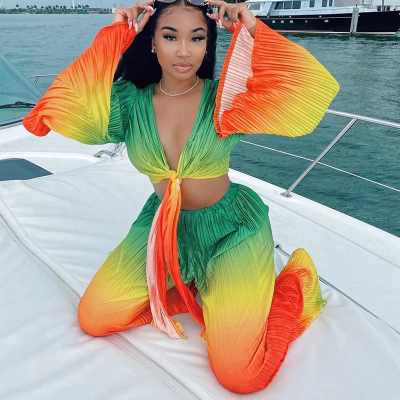 

2020 New Changing Color Pleated Women Two Piece Set Tie Up Flare Long Sleeve Shirt Crop Top Wide Leg Pants Casual Suits