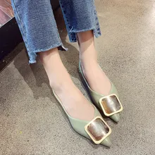 Новинка года; женская обувь с острым носком в стиле Феи; плоская педаль в стиле ретро