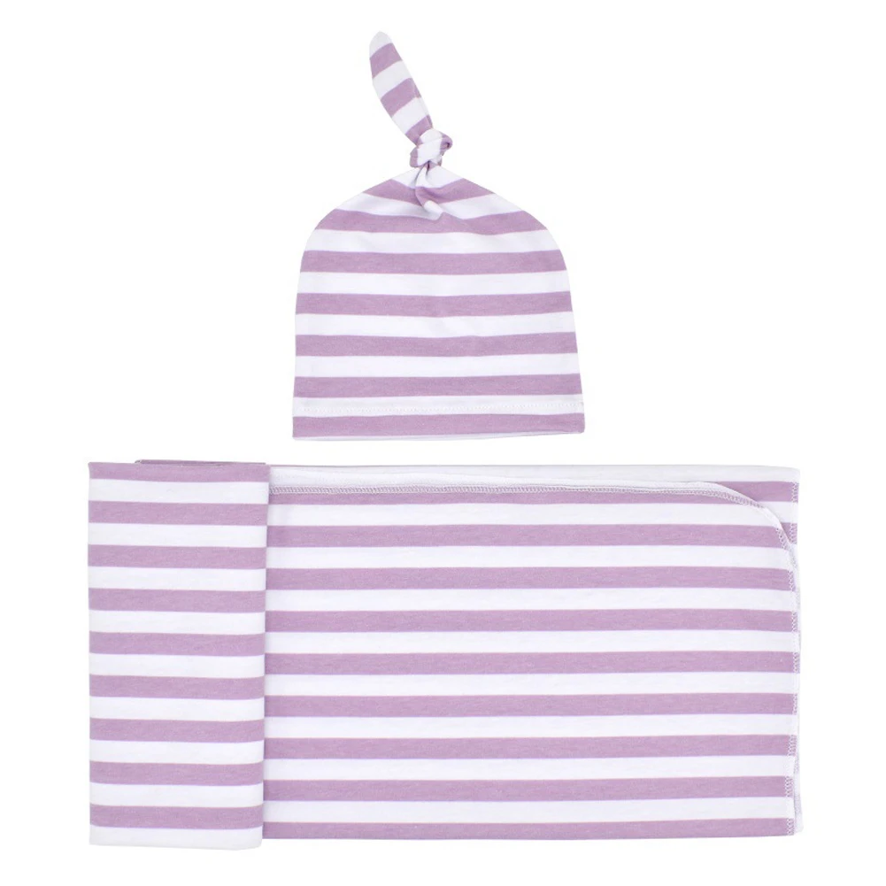 wrapping baby clothes