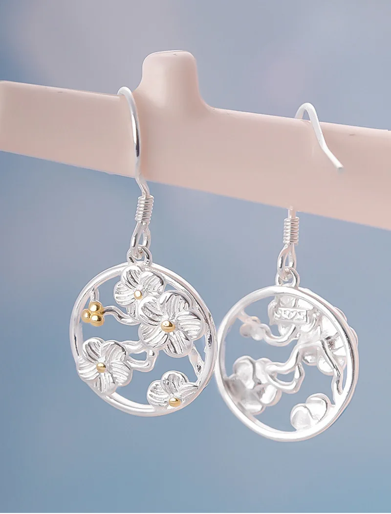 8864888571_1646359543