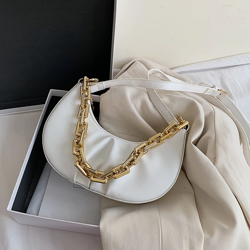 

Metal Chain Small PU Leather Half Moon Bags For Women 2020 Elegant Solid Color Crossbody Shoulder Handbags Travel Cross Body Bag