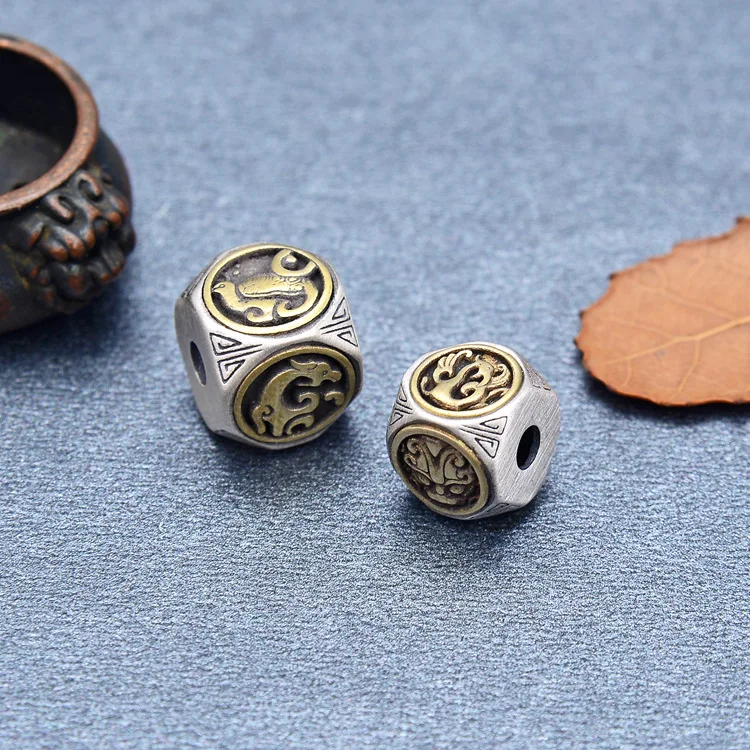 silver-bead0029C