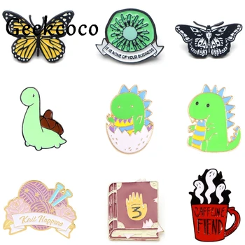 

20pcs/lot J1269 Geekcoco Metal Badges Pins and Brooches Cartoon Butterfly Dinosaur for Women Men Backpack Bags Badge Jacket Pin