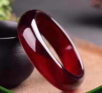 

Xuebo Bracelet yu honey wax ultra-pure wine red blood yu broadband BRACELET LADIES noble honey