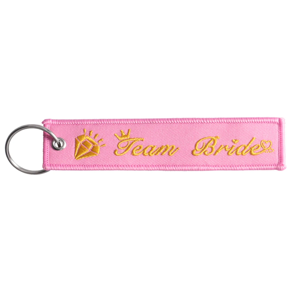 Fashion Team Bride Keychain for Wedding Party Key Fobs Black Gold Key Chains Chaveiro Remove Before Flight New Key Tag (3)