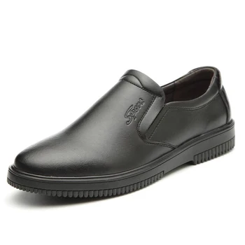 

plus size mens fashion chef shoes slip-on lazy driving shoe non-slip soft leather cook loafers work sneakers breathable zapatos