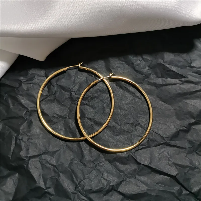 AOMU Classic Minimalist Metal Gold Multi Size Hollow Round Geometric Loop Hoop Earrings for Bohemia Women Gifts Jewelry серьги