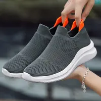 Vulcanized Shoes Women Men Sneakers Slip on Casual Shoes Men Loafers 2021 New Walking Zapatillas Hombre Plus Couple Footwear