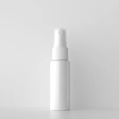 White Bottle White 100 шт 20 мл миниатюрная белая пластиковая бутылка с распылителем 20cc пустой контейнер для распылителя духов Samll образец карманные бутылки - Цвет: White Bottle White