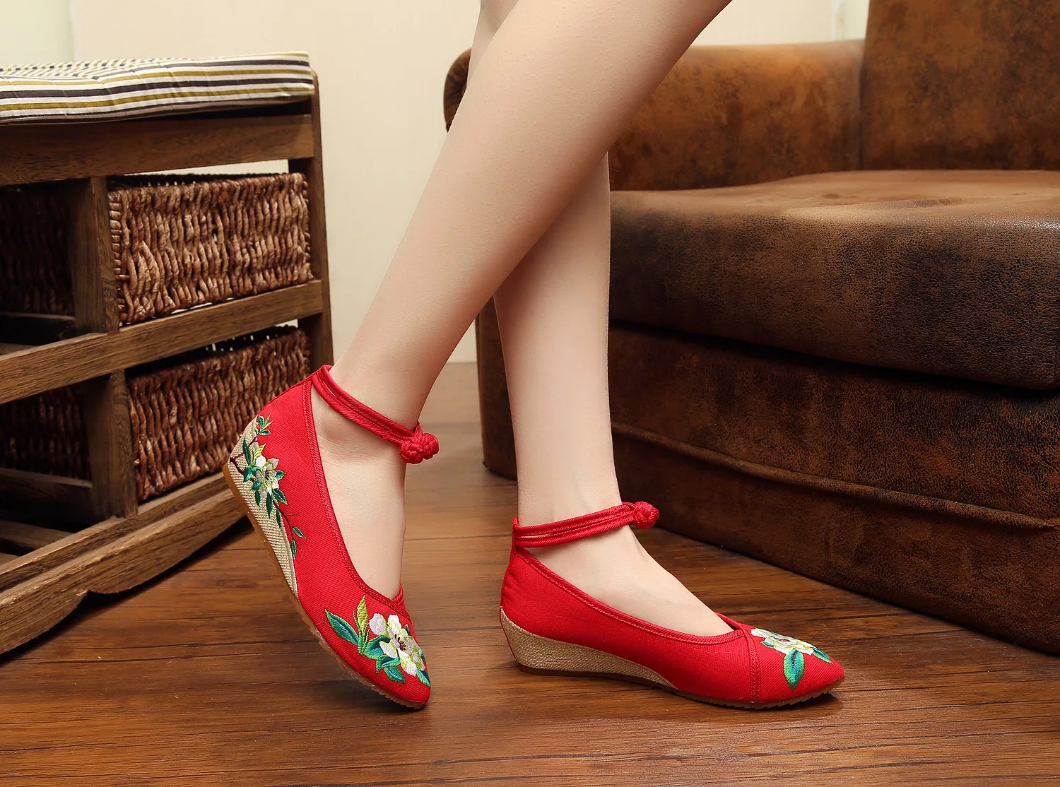 aeProduct.getSubject()