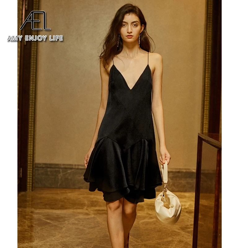 Ael Women Black Dress Sexy Deep V Neck Backless Retro Long Dresses ...