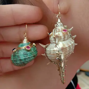 

Natural Shell Cz Asymmetric Dangle Hook Earrings