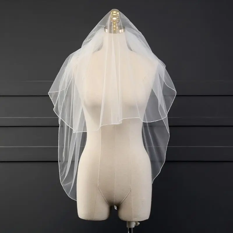 Double Layer Womens Irregular Length Wedding Veil 2 Tier Plain Solid Color Pleated Drape Soft Tulle Short Bridal Veil With Comb
