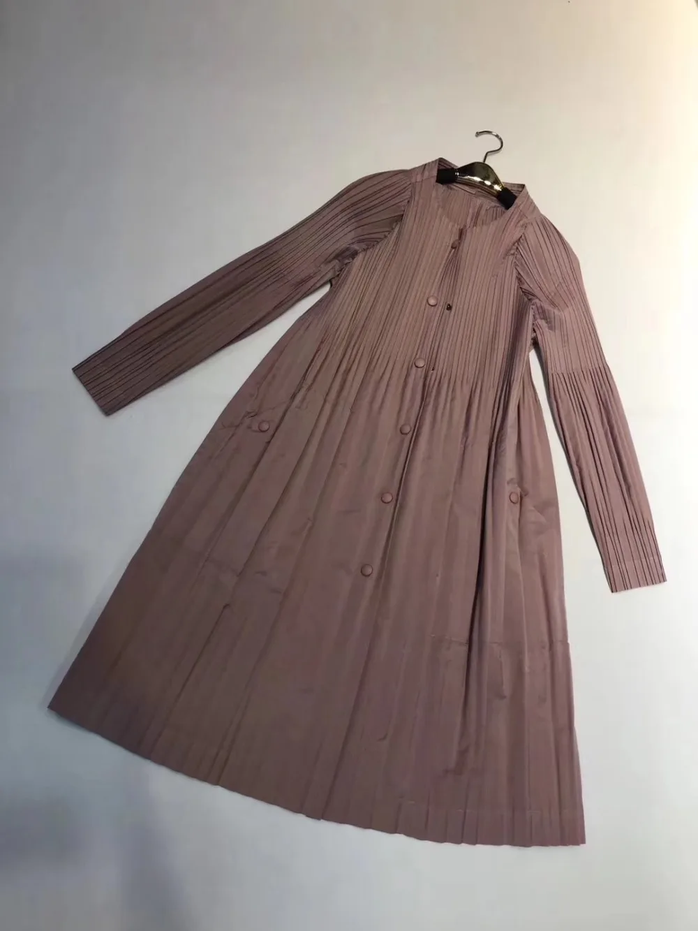 Лидер продаж Miyake сжимающий складной модный однобортный чистый цвет большой карман плащ