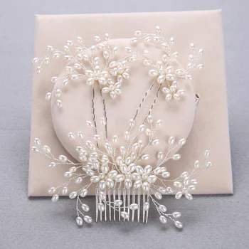 

New hot bride handmade hair ornament Pearl Wedding Dress headdress wedding ornament hair comb