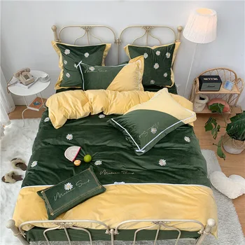 

Velvet Autumn Winter Warm Bedding Set 4pcs Daisy Embroidery Flannel Quilt Cover Sheet Pillowcase Patchwork Fleece Duvet Cover