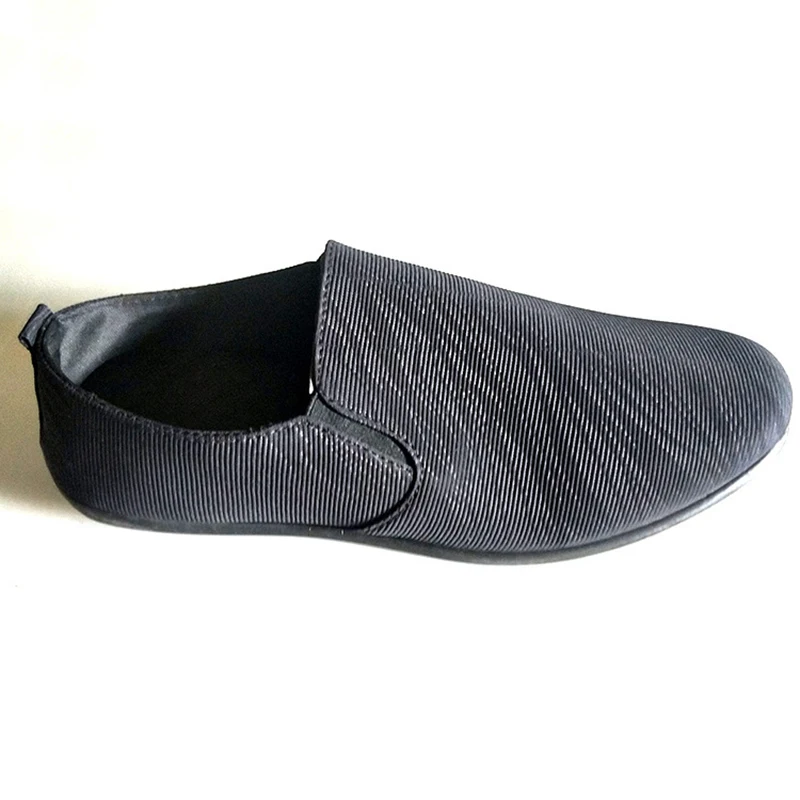 

2019 low price new casual shoes crossover breathable dark pattern pea shoes simple cloth low to help running men's shoes